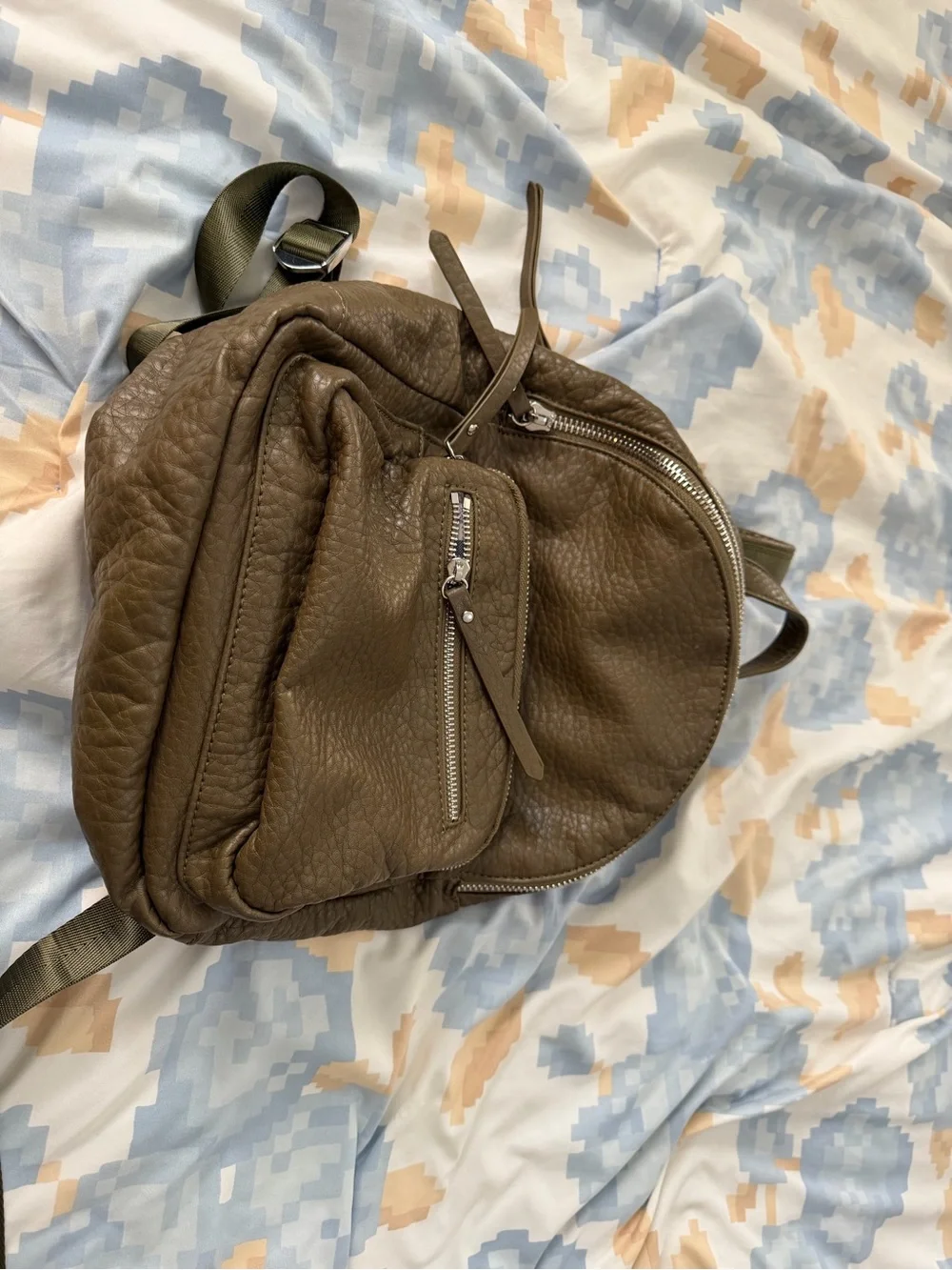 Urban Expressions purse backpack